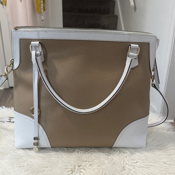 Asia Bellucci Elegant Tan and White Women's Handbag - Picture 1 of 7